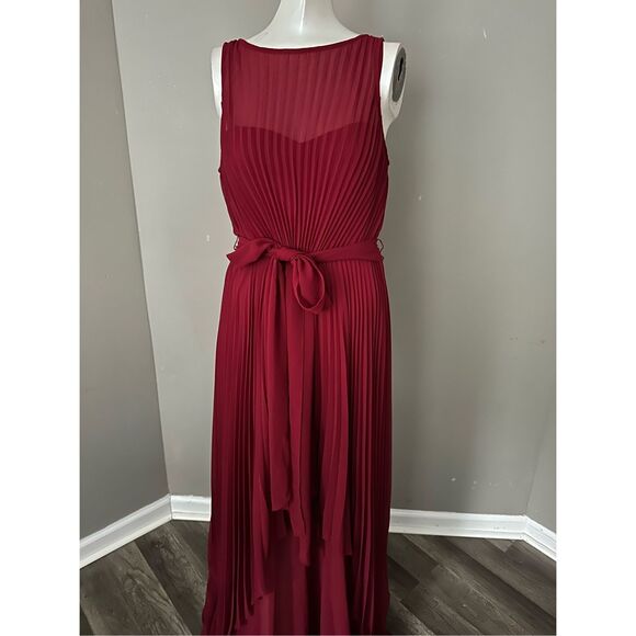 Badgley Mischka Sleeveless Pleated Georgette Gown US 8 $895 - Picture 5 of 9